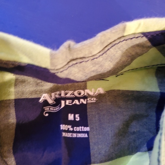 Boys 2 Shirt 1 Jean Short Bundle - Picture 3 of 8